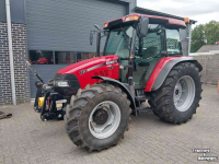 Tracteur Case-IH JXU 115