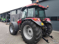 Tracteur Case-IH JXU 115