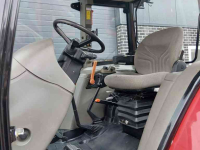 Tracteur Case-IH JXU 115