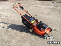 Tondeuse à gazon Kubota W721