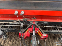 Planteuse de pommes de terre Warrens drill sixteen