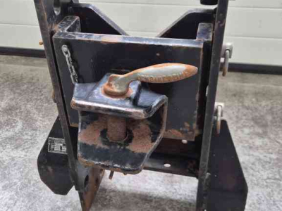 Autres tracteurs et accessoires Massey Ferguson Cramer Trekhaakframe Trekhaak MF