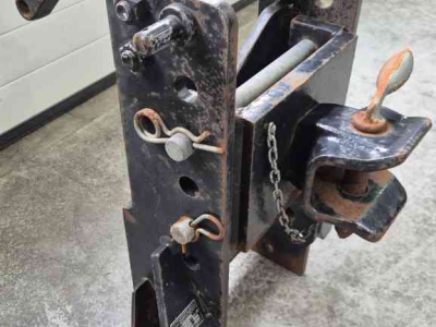 Autres tracteurs et accessoires Massey Ferguson Cramer Trekhaakframe Trekhaak MF