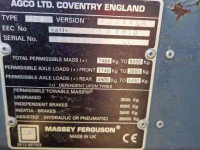 Tracteur Massey Ferguson 4270 Powershift / Powershuttle Tractor