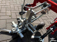 Bineuse  Alm hangestuurde schoffelmachine