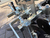 Bineuse  Alm hangestuurde schoffelmachine