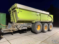 Benne agricole Jako 320 sk