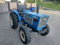 Tracteur pour horticulture Iseki TL2700  met Stuurbekrachtiging