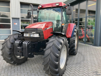 Tracteur Case CX 100