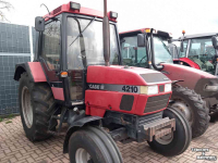 Tracteur Case-IH 4210