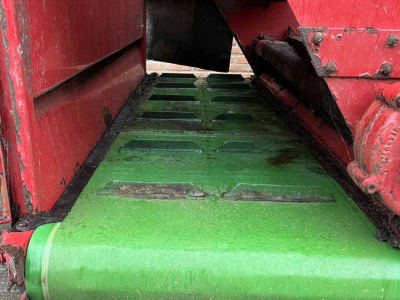 Distributeur de fourrage en bloc Strautmann BVW Blokkenwagen doseerwagen voermachines