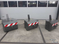 Poids frontaux  Frontgewicht, staal - beton gewicht , 600, 800 ,1100 kilogram