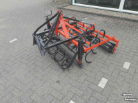 Combination de préparation du lit de semence  Frontverkruimelaar- cultivator