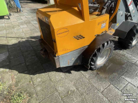 Chargeuse sur pneus Giant 335T