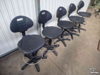 Autres matériel de convoyage et accessoires  Werkstoel PU zitting en rugleuning (max. hoogte 75 cm)