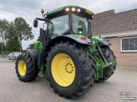 Tracteur John Deere 7230R