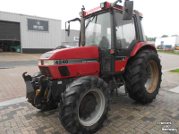 Tracteur Case-IH 4240