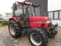 Tracteur Case-IH 4240