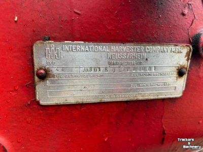 Tracteur International 644