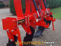 Décompacteur ADV Technik Voorzetwoeler Woeler Stand. Met hydr. hef