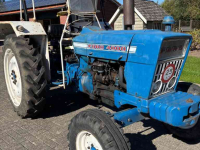Tracteur Ford 4000