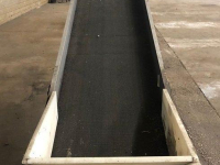 Convoyeur élévateur  3300X495 OPVOERBAND ELEVATORBAND ELEVATOR BELT FÖRDERBAND STEIGBAND