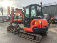 Pelles sur pneus Kubota KX042-4