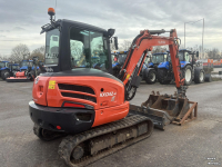 Pelles sur pneus Kubota KX042-4