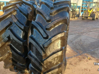 Roues, Pneus, Jantes, Barillets Jumelage BKT 520/70R38