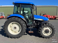 Tracteur New Holland TD90 D