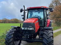 Tracteur Case MXU 125