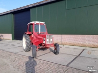 Tracteur International International type 453