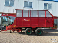 Autochargeuse Kverneland Taarup 470