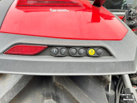 Tracteur Massey Ferguson 8S.205 Exclusive  Dyna 7