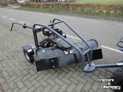 Balayeur Tielburger TK 620 veegmachine in getrokken frame