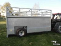 Bétaillière  Veewagen / Veetrailer / Veetransportwagen / Veekar