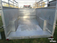 Bétaillière  Veewagen / Veetrailer / Veetransportwagen / Veekar