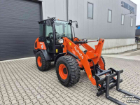 Chargeuse sur pneus Kubota R090 wiellader