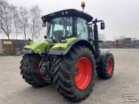 Tracteur Claas Arion 550