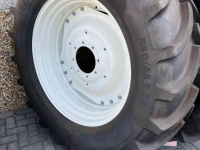Roues, Pneus, Jantes, Barillets Jumelage Vredestein Nieuw set compleet op verstelbare velgen  440/65R28 en 540/65R38