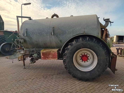 Tonneau de lisier Ipsam 8000 l. mesttank wormpomp mestverwerking