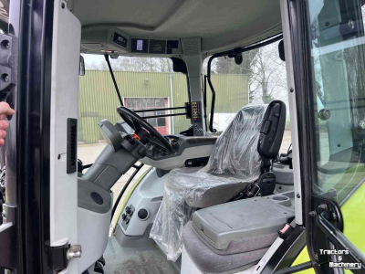 Tracteur Claas Arion 550