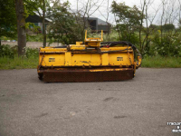 Rotobroyeur Herder kmu 180 klepelmaaier mulcher mower Mähausleger