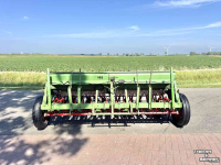 Semoir Hassia DU100 Schijvenzaaimachine