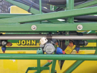 Pulvérisateur trainé John Deere 624