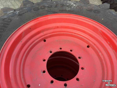 Roues, Pneus, Jantes, Barillets Jumelage Trelleborg 600/70R30 TM900 90% op 10-gaats velgen