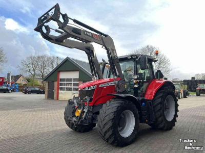 Tracteur Massey Ferguson 6715S Dyna-VT Tractoren