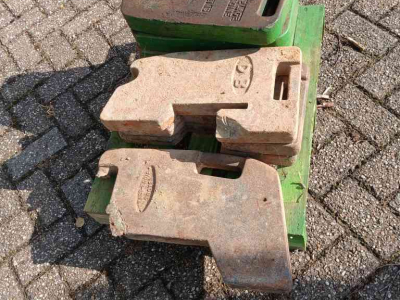 Poids frontaux  27 klio