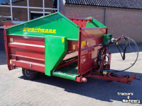 Distributeur de fourrage en bloc Strautmann BVW Blokkenwagen