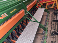 Semoir monograine Amazone D9-40